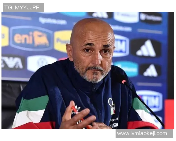 意大利搞笑足球明星集锦视频让你捧腹大笑的精彩瞬间合集