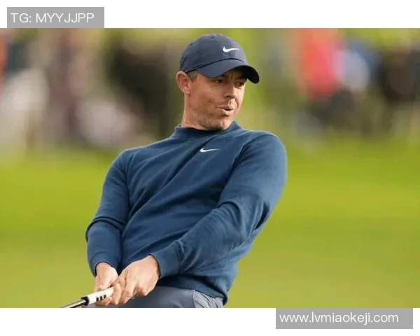 最脑残足球明星盘点那些让人哭笑不得的场上瞬间与离奇事件